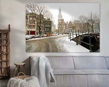 Op de besneeuwde grachten van Amsterdam van Eye on You