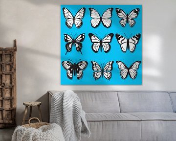 Vlinders zwart wit op een blauwe achtergrond van sarp demirel