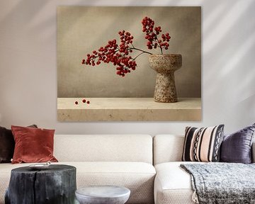 Red berries, still life by Joske Kempink