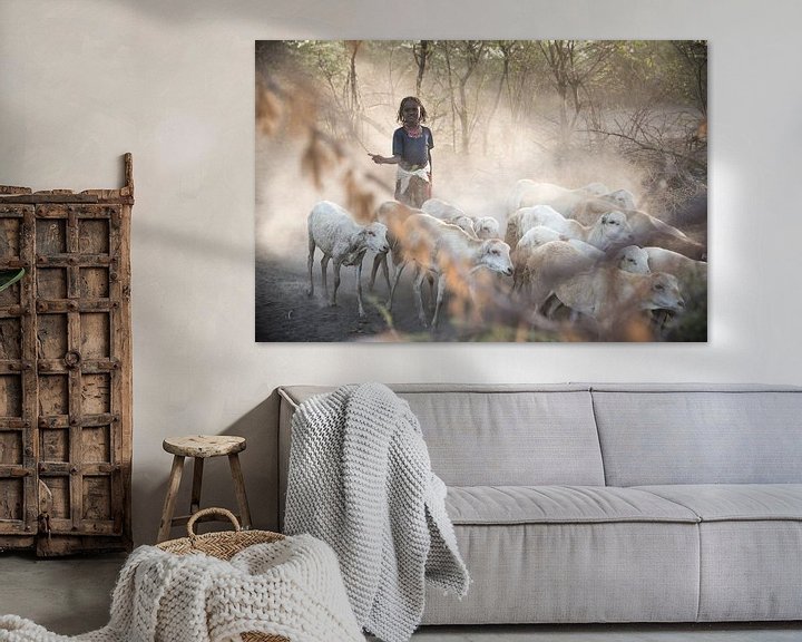 Sfeerimpressie: Meisje dat met haar geiten thuis komt | Ethiopië van Photolovers reisfotografie