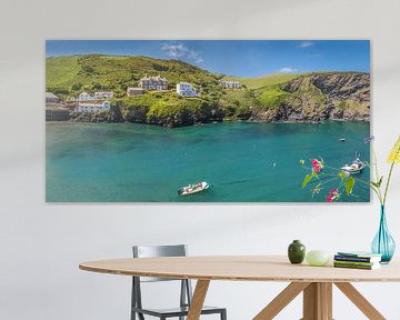 Panoramic harbour of Port Isaac by Christian Müringer