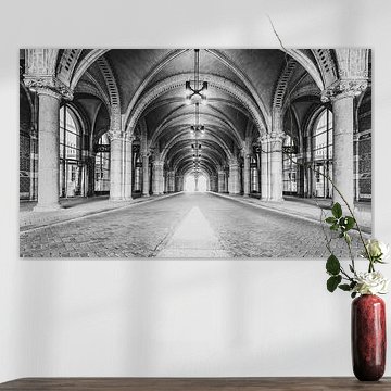 Schwarzweißer Tunnel unter dem Rijksmuseum in Amsterdam von Sjoerd van der Wal Fotografie