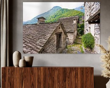 Maisons typiques de Corippo au Tessin sur Werner Dieterich