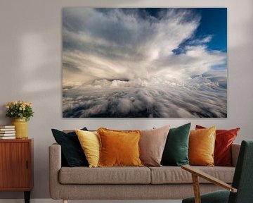 Vue grand angle d'un grand nuage d'orage sur Denis Feiner