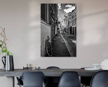 Oude Hoogstraat Amsterdam by Don Fonzarelli