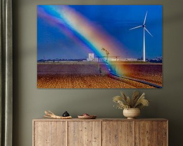 Arc-en-ciel lors de l'irrigation des terres agricoles sur Niels Wenstedt