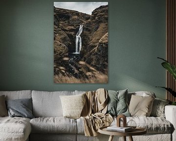 IJslandse waterval I van Colin van Wijk