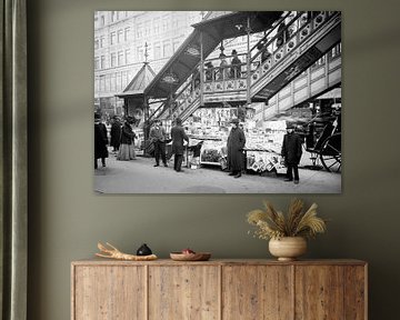 New York 1902: Sidewalk newsstand, Manhattan by Christian Müringer