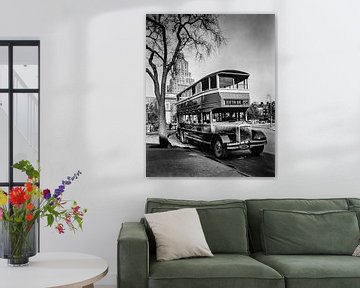 Historisches New York: Fifth Avenue Bus, Washington Square, Manhattan, 1936 von Christian Müringer