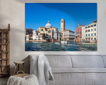 Historische gebouwen aan het Canal Grande in Venetië van Rico Ködder