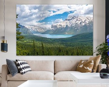 View on Lake Minnewanka in Canada by Hege Knaven-van Dijke