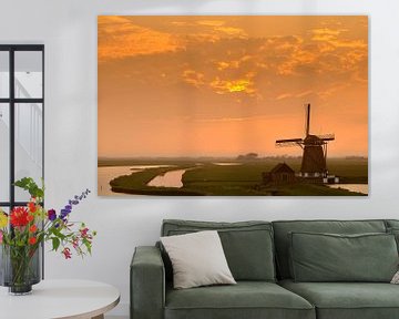 Molen 'Het Noorden' op Texel tijdens zonsondergang