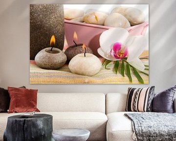 wellness in gray and pink with orchid and burning candles by Ivonne Wierink