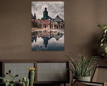 Heppenheim en Allemagne. La belle place du marché avec ses maisons à colombages et le grand hôtel de sur Fotos by Jan Wehnert