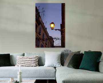Straat lantaarn in Rome van Mickéle Godderis