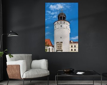 De Dicke Turm is gevestigd in Görlitz, Duitsland.