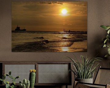 Zonsondergang strand Zoutelande van MSP Canvas