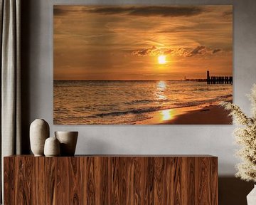 Zonsondergang strand Zoutelande van MSP Canvas