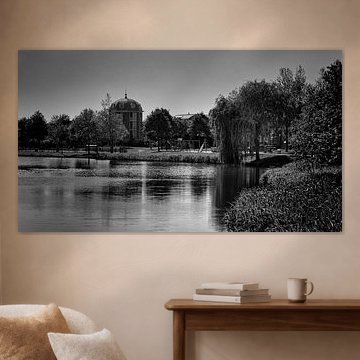 Chapelle au bord de l'eau