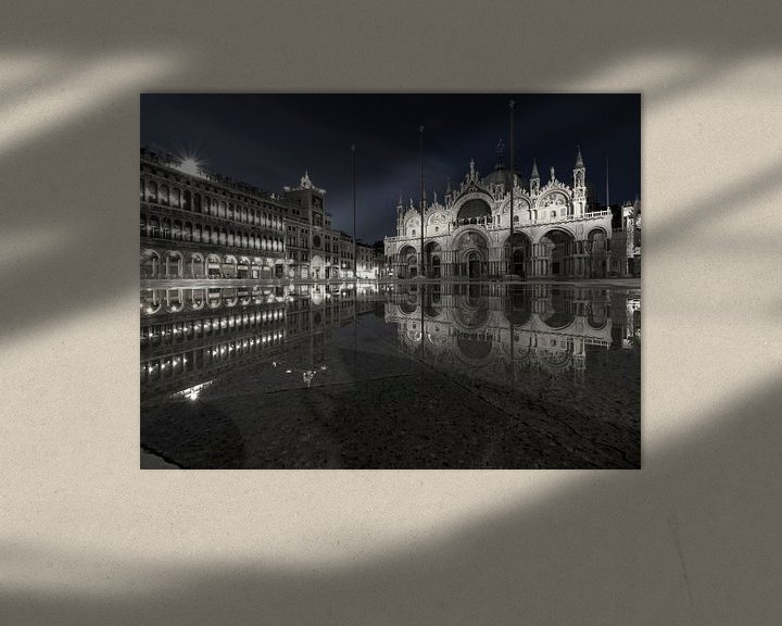 Beispiel: Nachts am Markusplatz in Venedig von Andreas Müller