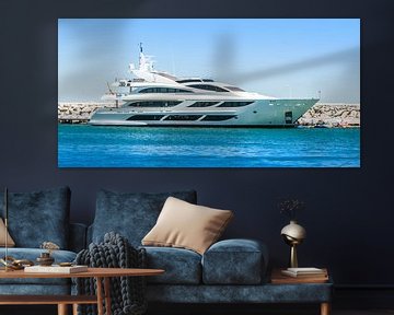 Luxury Yacht by Ivo de Rooij