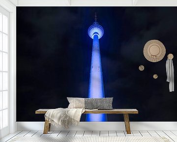 Berlijnse televisietoren in een bijzonder licht