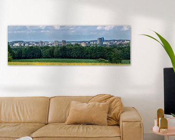 Skyline van Heerlen tijdens de zomer van 2020 van John Kreukniet