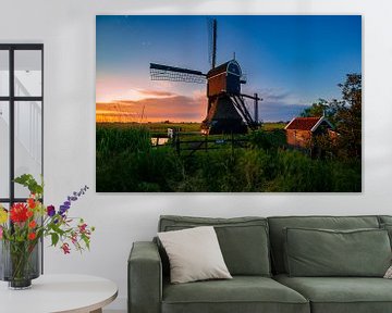 Nederlandse landschap met windmolen van Björn van den Berg