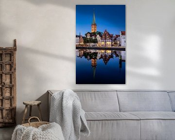 Blick auf Lübeck und die St. Petrikirche, Deutschland von Adelheid Smitt