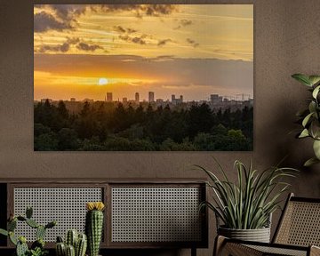 Zonsondergang skyline Eindhoven van Mitchell van Eijk