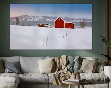 Rode hut in de sneeuw, Noorwegen van Adelheid Smitt