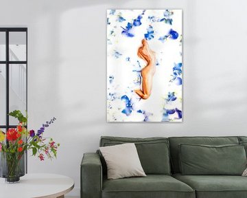 Delfts blauw met naakte vrouw in melkbad van Marian Korte