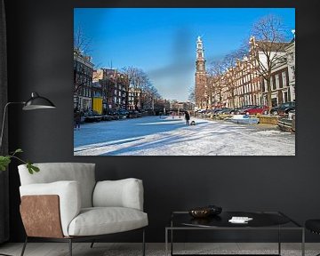 Winter in Amsterdam op de Prinsengracht met de westerkerk van Eye on You