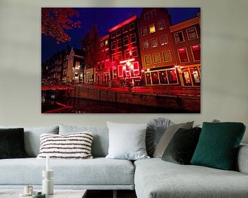 Red Light District in Amsterdam Nederland bij nacht van Eye on You