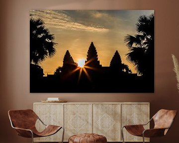 Zonsopkomst bij de tempel van Angkor van Jeroen Langeveld, MrLangeveldPhoto