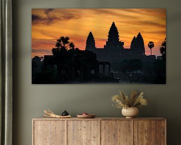 Lever de soleil à Angkor Vat, Cambodge sur Dirk Verwoerd