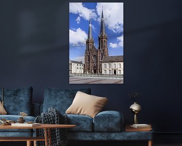 St. Joseph Kirche in Tilburg gegen einen blauen Himmel von Tony Vingerhoets