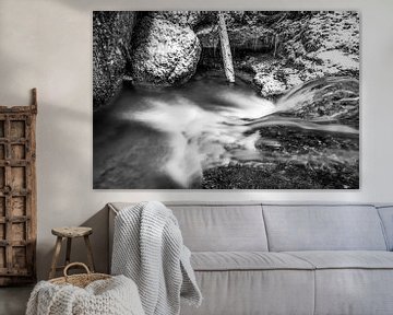 Zwarte en witte waterval in de winter van MindScape Photography