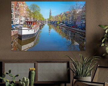 Stadsgezicht van Amsterdam in Nederland met de Westerkerk van Eye on You