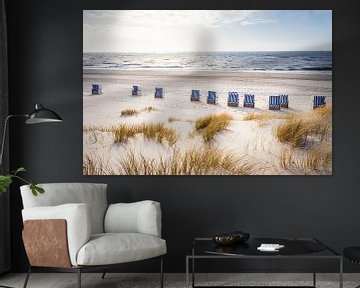 Strandstoelen op het weststrand van Kampen, Sylt van Christian Müringer