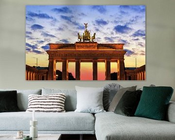 Brandenburger Tor Berlin bij zonsondergang van Frank Herrmann