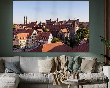 Oude stad met het keizerlijke kasteel in Neurenberg van Werner Dieterich