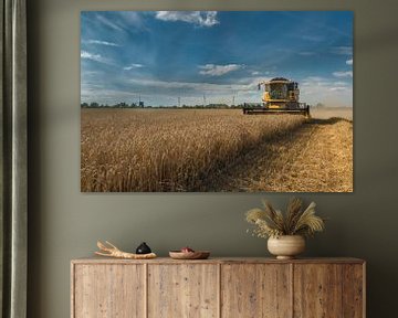 Dreschen von Getreide in der Windmühle de Steendert von Moetwil en van Dijk - Fotografie