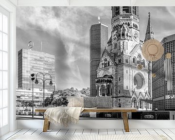 BERLIN Kaiser Wilhelm Memorial Church | Monochroom van Melanie Viola