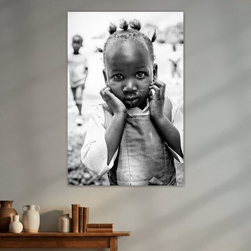 Portrait African girl by Ellis Peeters