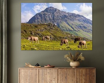 Kühe auf der Weide in der Schweiz von Werner Dieterich