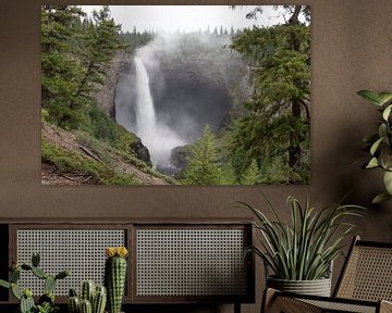 Chute d'eau Wells Gray au Canada sur Joost Winkens