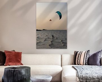 Kite-Surfer in Krabbedijke von Anita Visschers