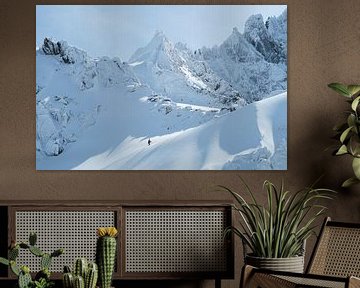 Alpiniste hivernal solitaire Chamonix sur Menno Boermans