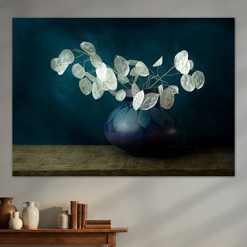 Honesty still life, petroleum blue by Joske Kempink